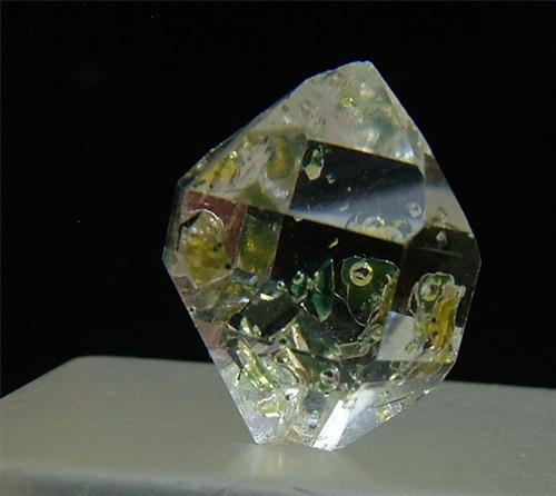 Quartz With Hydrocarbon Inclusions