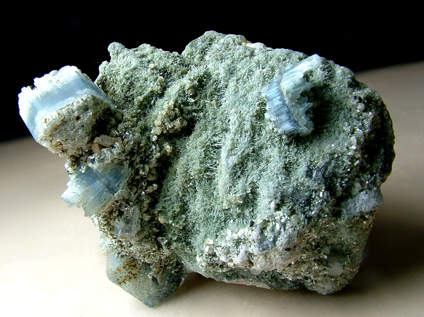 Beryl Var Vorobyevite With Mica