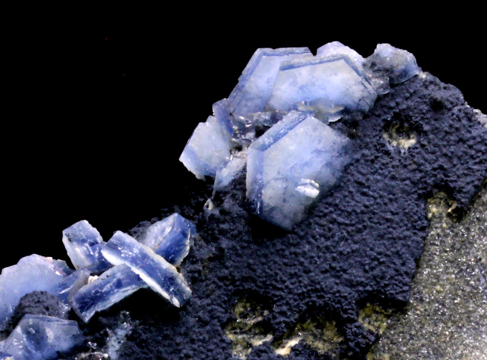 Beryl Var Vorobyevite With Tourmaline