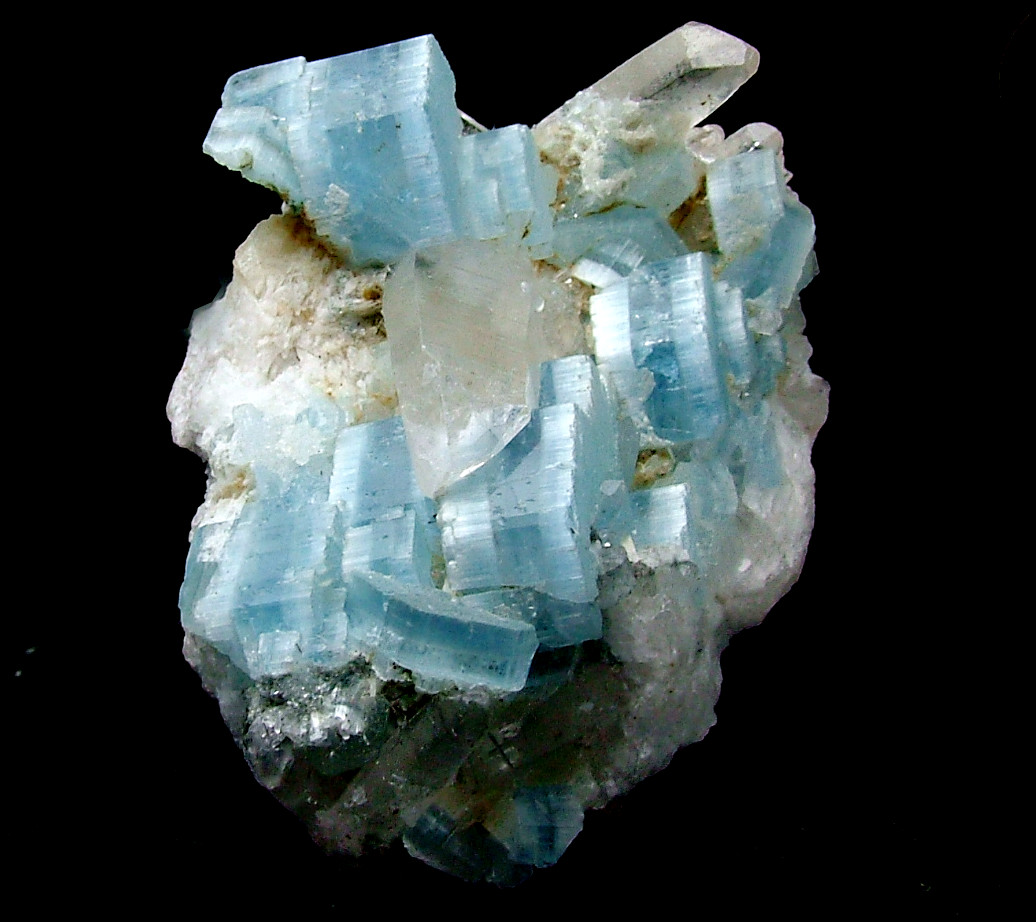 Beryl Var Vorobyevite With Quartz