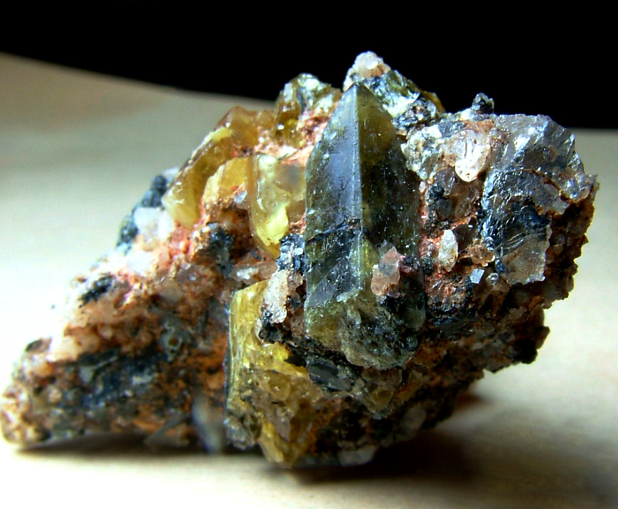 Hingganite-(Ce) With Bastnäsite-(Ce)