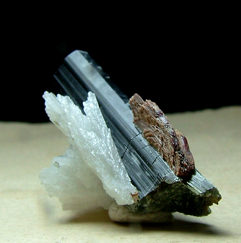 Tantalite-(Mn) With Elbaite