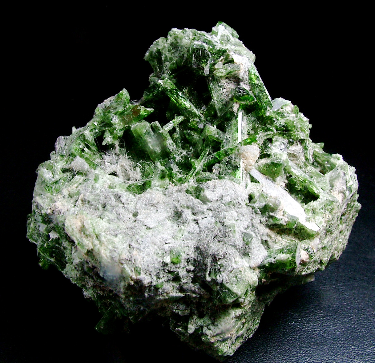 Diopside With Byssolite