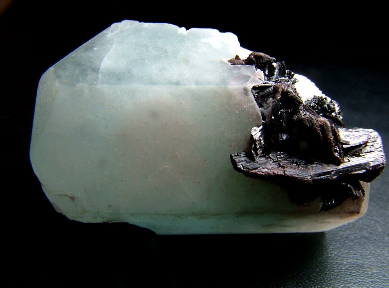 Beryl Var Aquamarine With Columbite