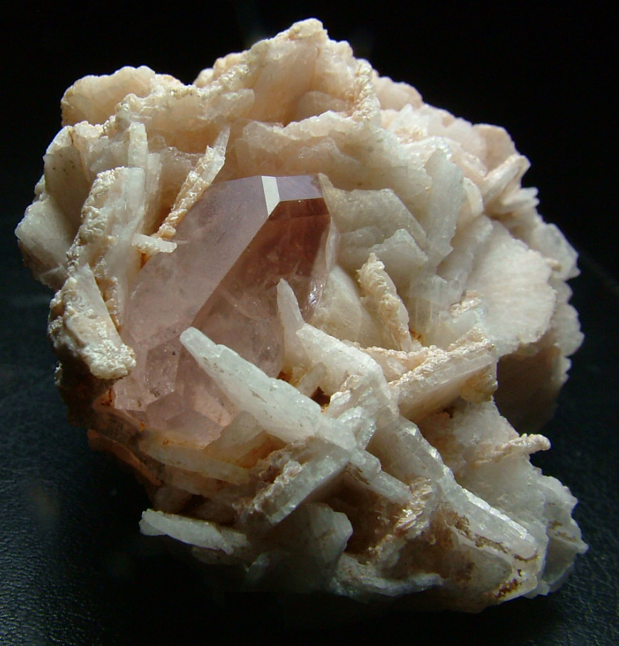 Morganite With Cleavelandite