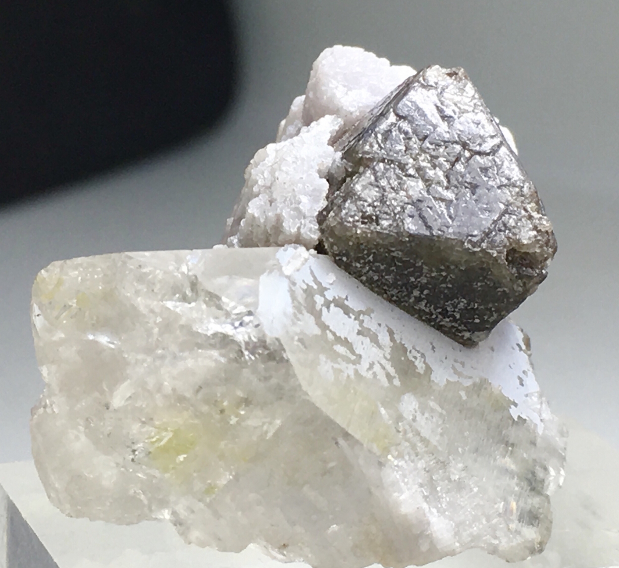 Microlite With Quartz & Mica