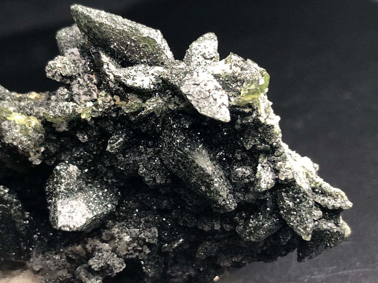 Titanite With Chlorite Inclusions