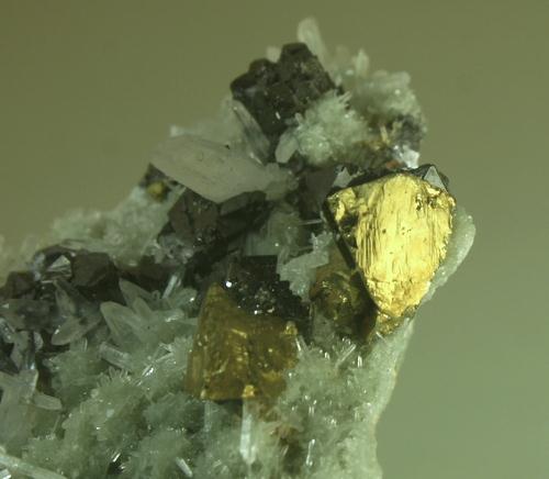 Sphalerite & Chalcopyrite On Prase Quartz