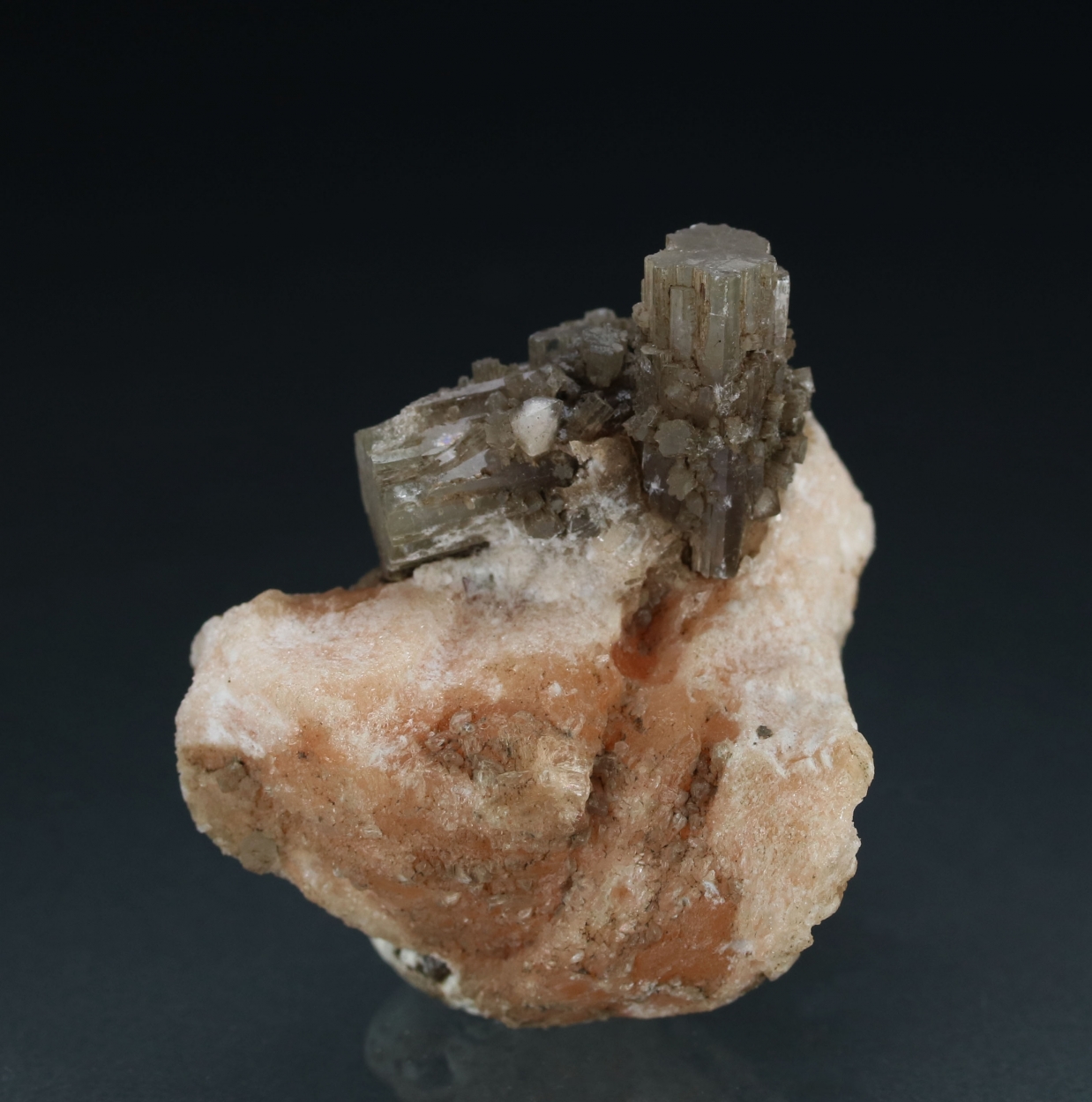 Aragonite On Gypsum