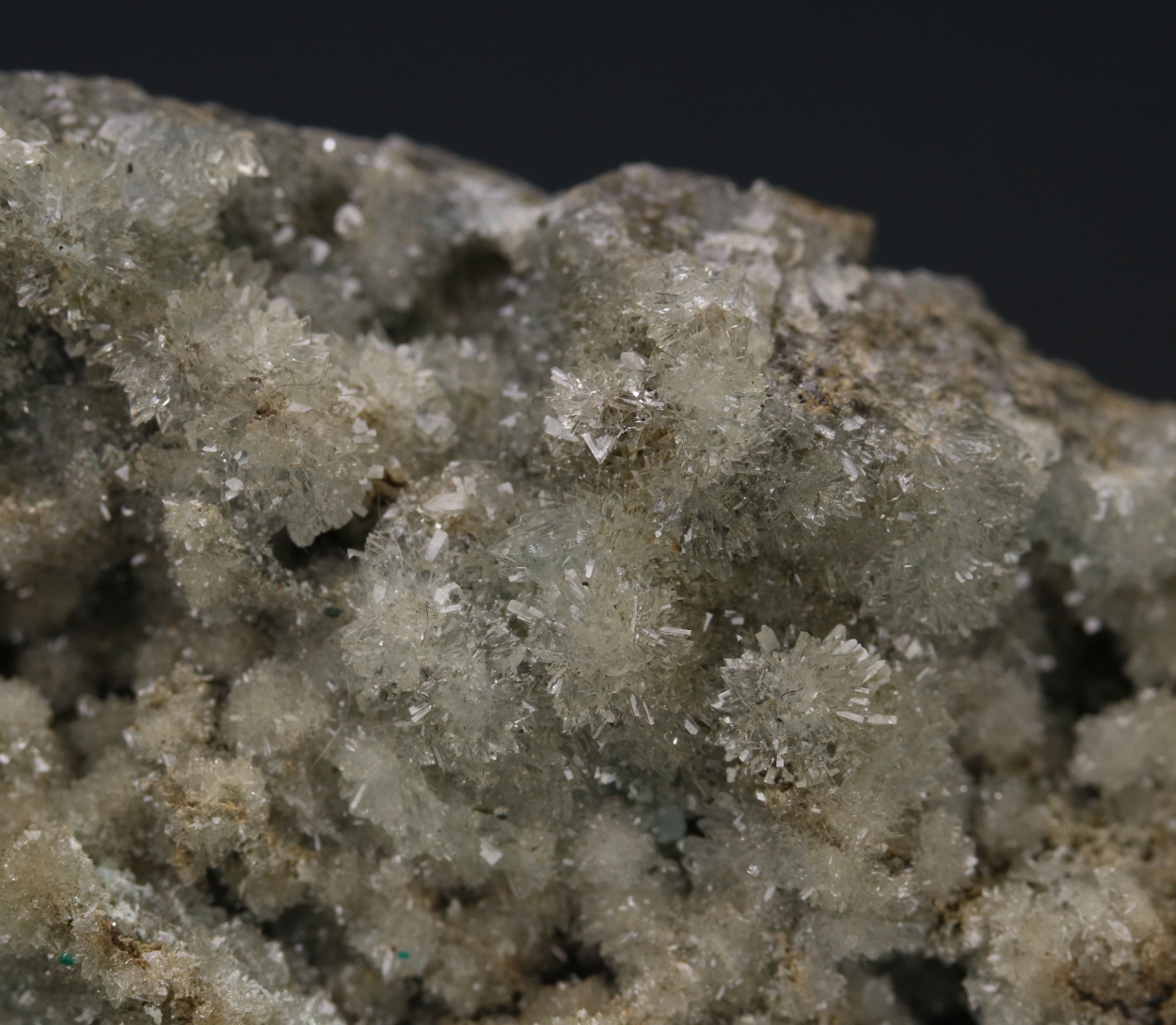 Hemimorphite With Smithsonite