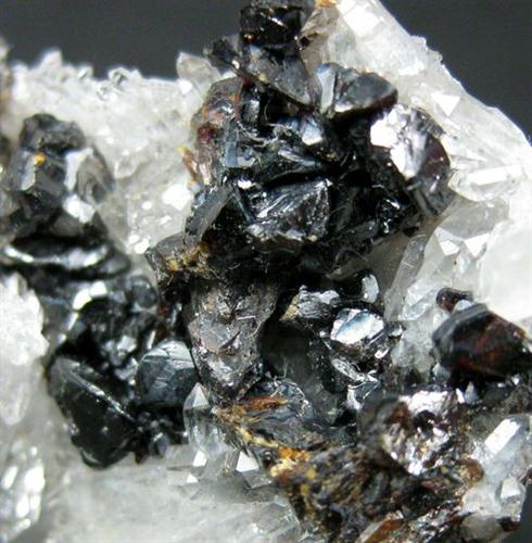 Sphalerite With Dolomite On Quartz