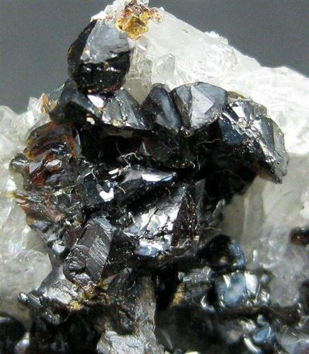 Sphalerite With Dolomite On Quartz