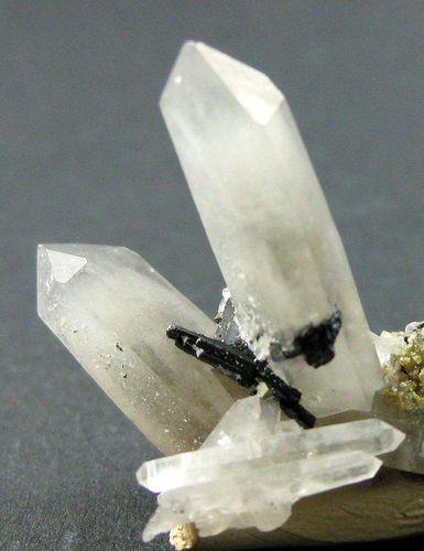 Wolframite Sericite & Quartz