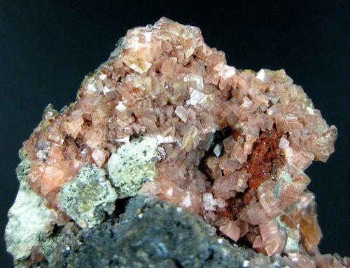 Cobaltoan Smithsonite