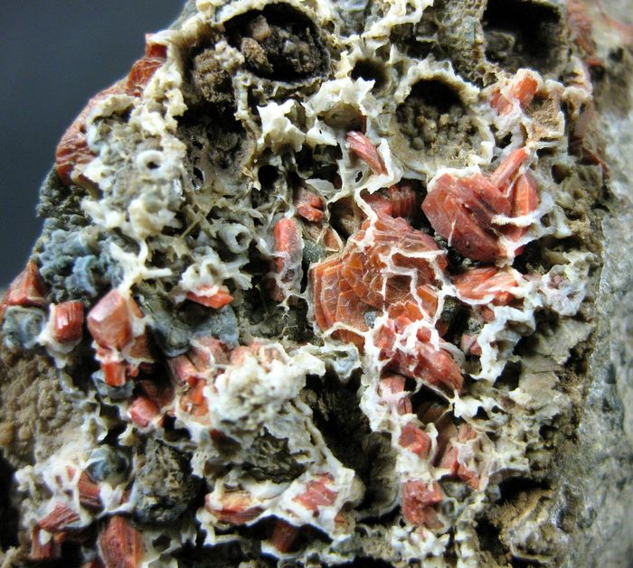 Heulandite-Ca With Celadonite & Chalcedony