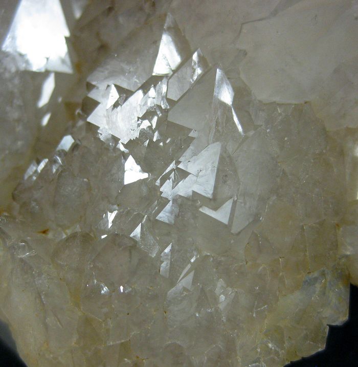 Artichoke Quartz Quartz