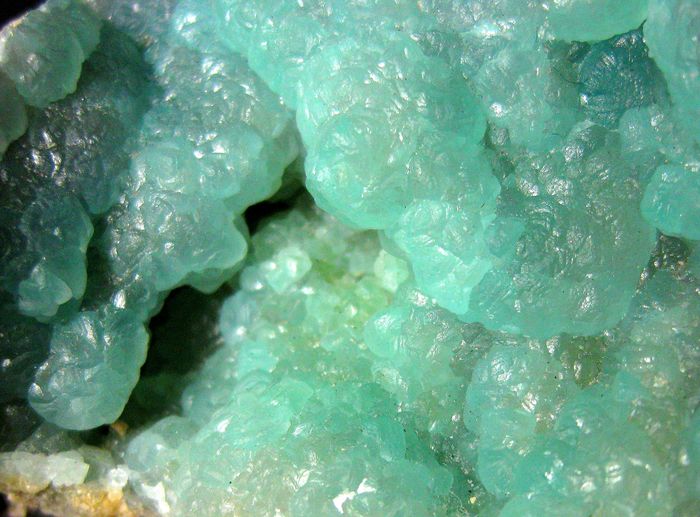 Cuprian Smithsonite