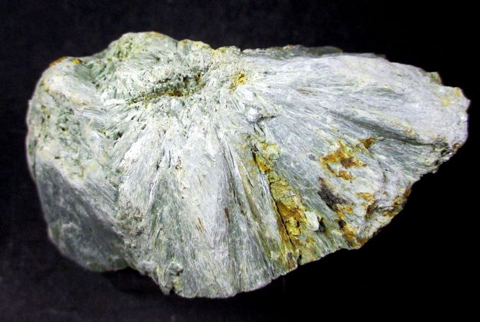 Hedenbergite