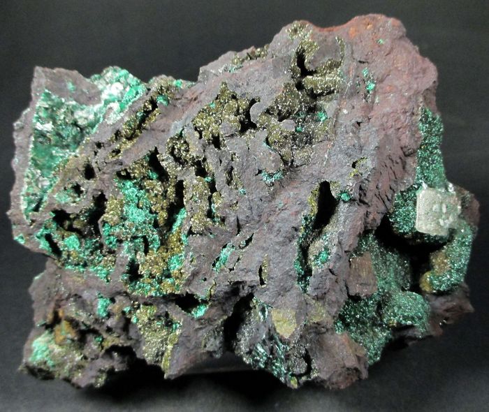 Malachite Siderite & Baryte