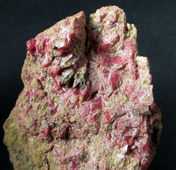 Rhodonite