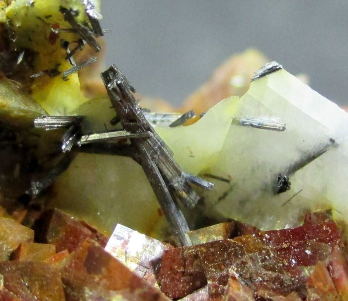 Zinkenite On Siderite