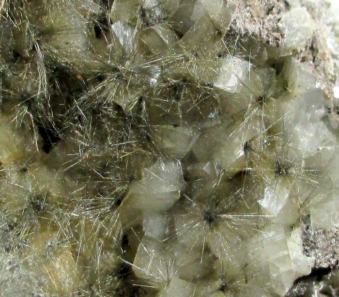 Millerite & Dolomite