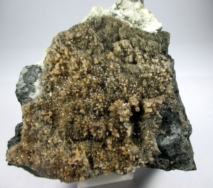 Pyromorphite On Sphalerite