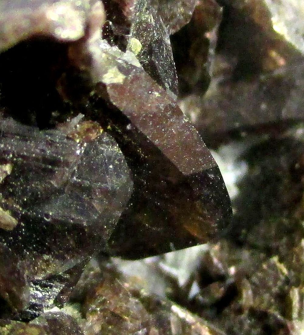 Axinite-(Fe) Datolite & Byssolite