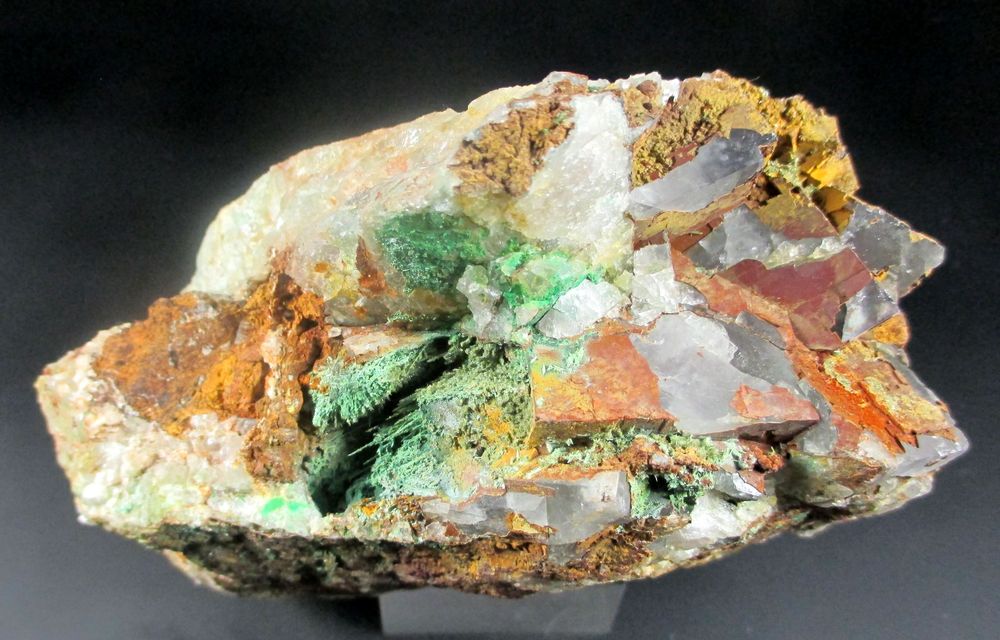 Olivenite & Fluorite