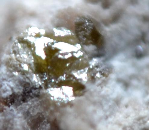 Sazhinite-(Ce) & Sazhinite-(La)