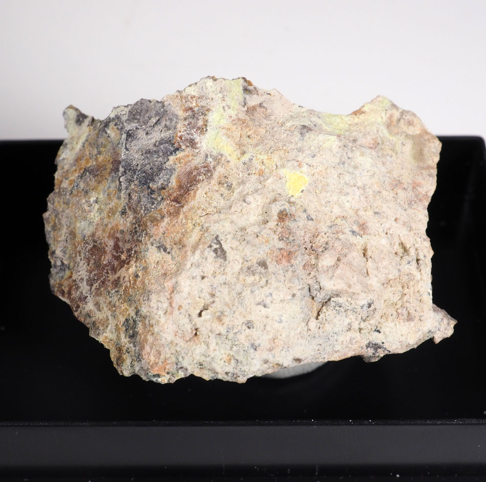 Uranospinite