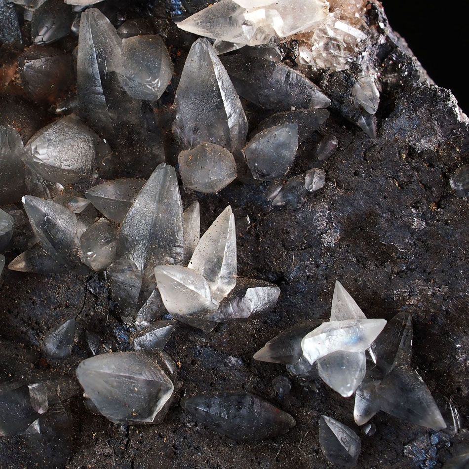 Calcite On Tennantite