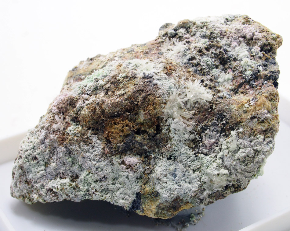 Hörnesite Pharmacolite & Uraninite