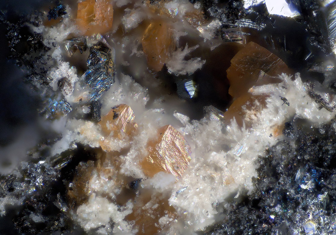 Tsumgallite On Siderite