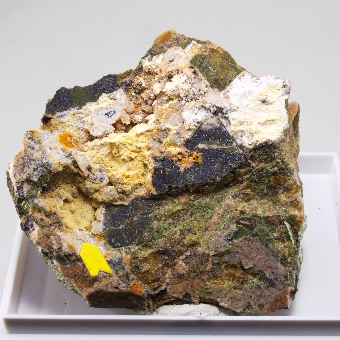 Rhabdophane-(La)