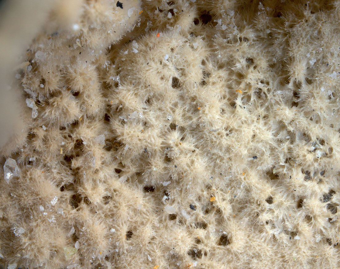 Rhabdophane-(La)