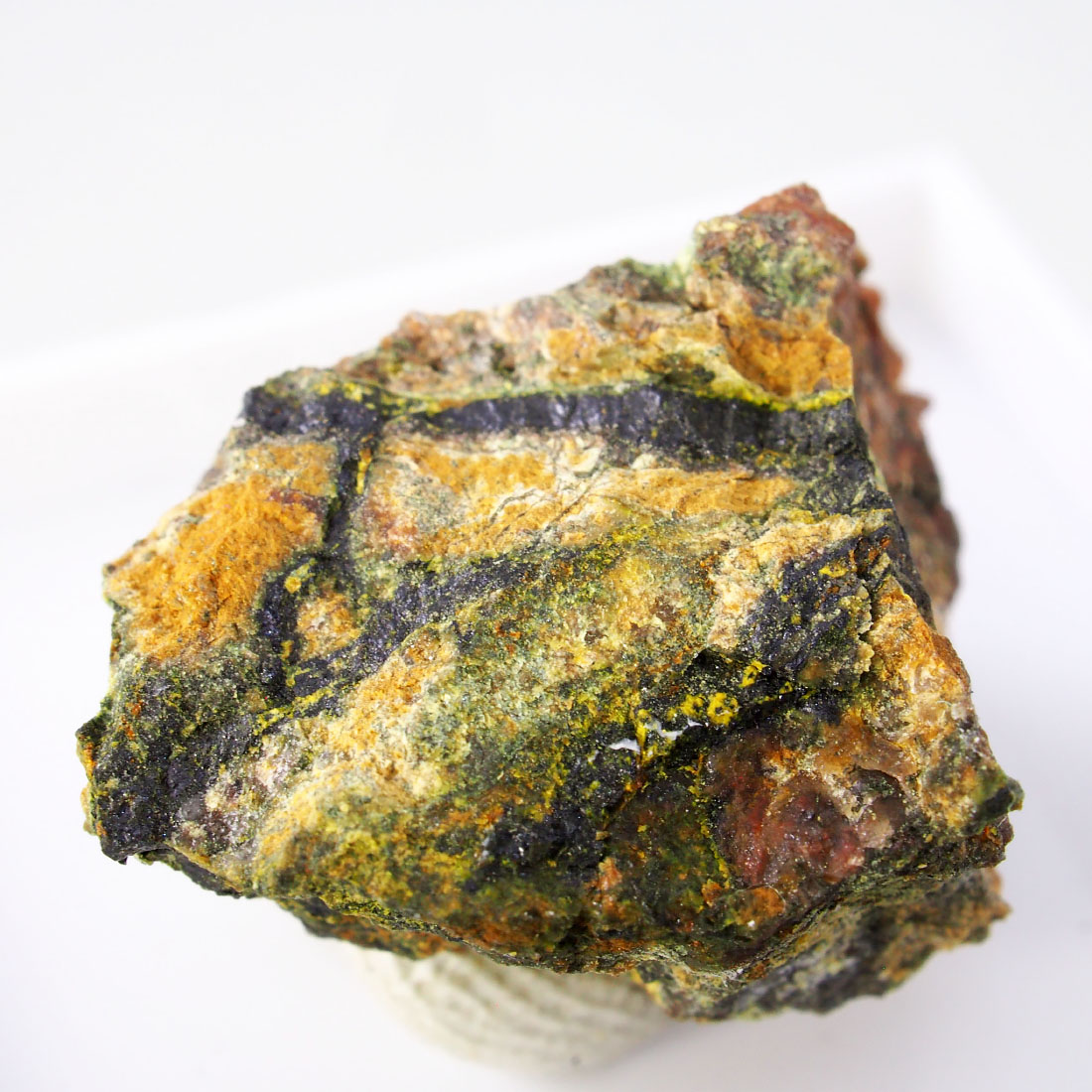 Bassetite