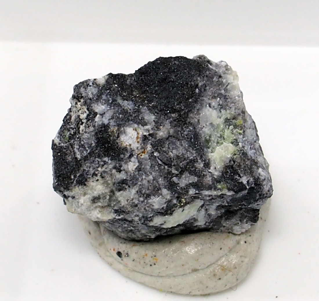 Hanauerite