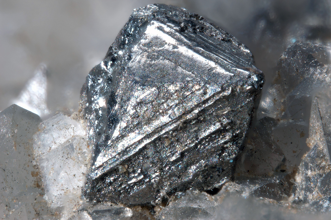 Hessite & Tennantite-(Zn)