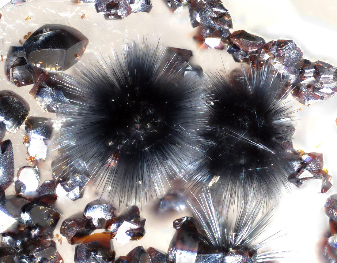 Hollandite & Goethite