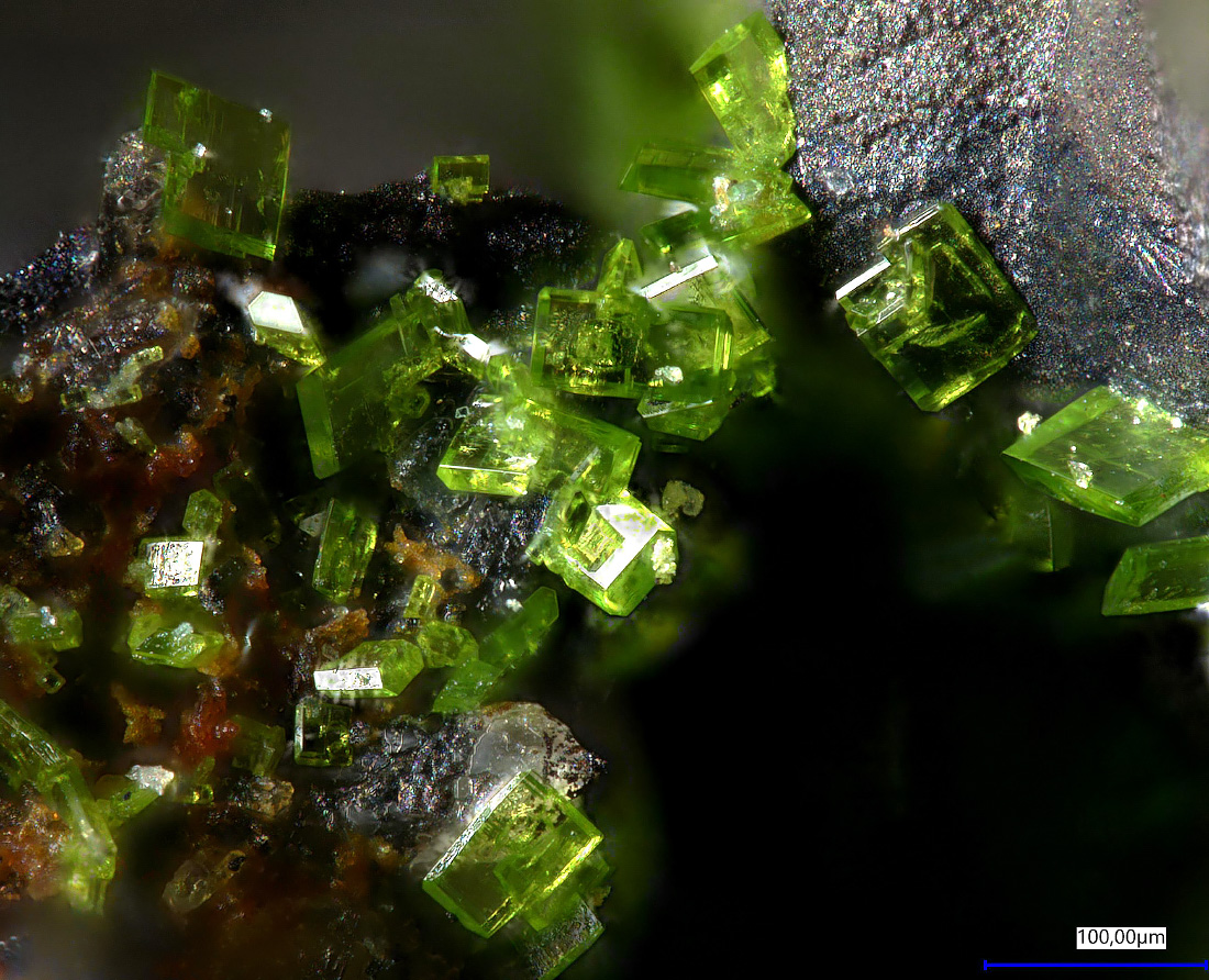 Molybdofornacite