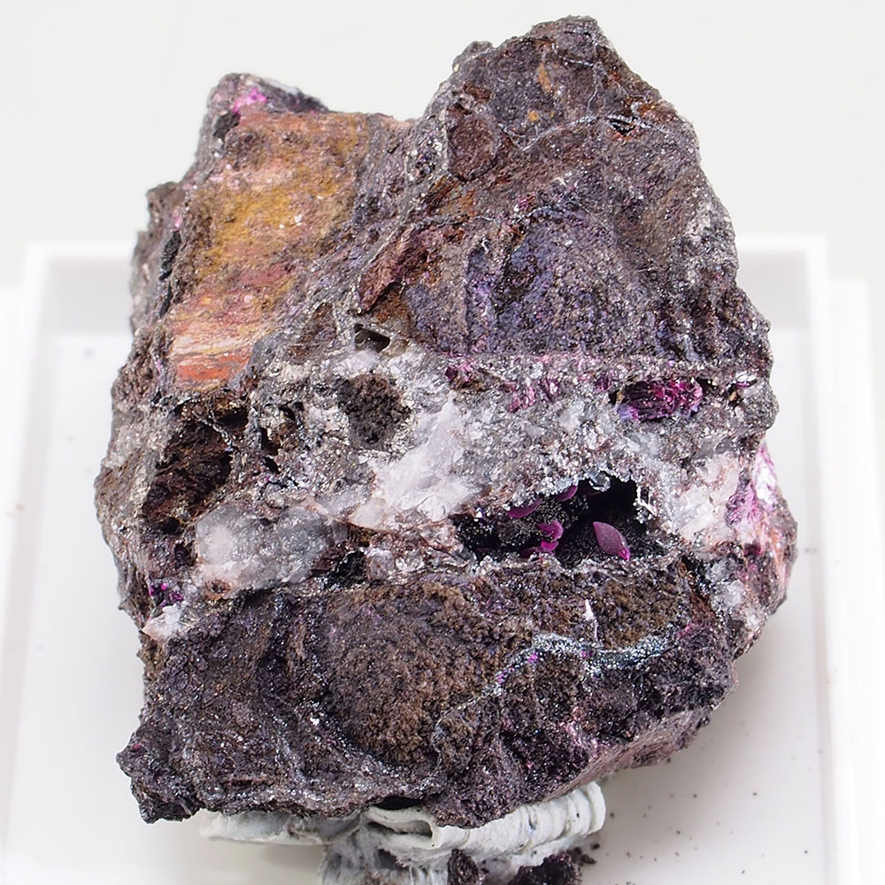 Spherocobaltite