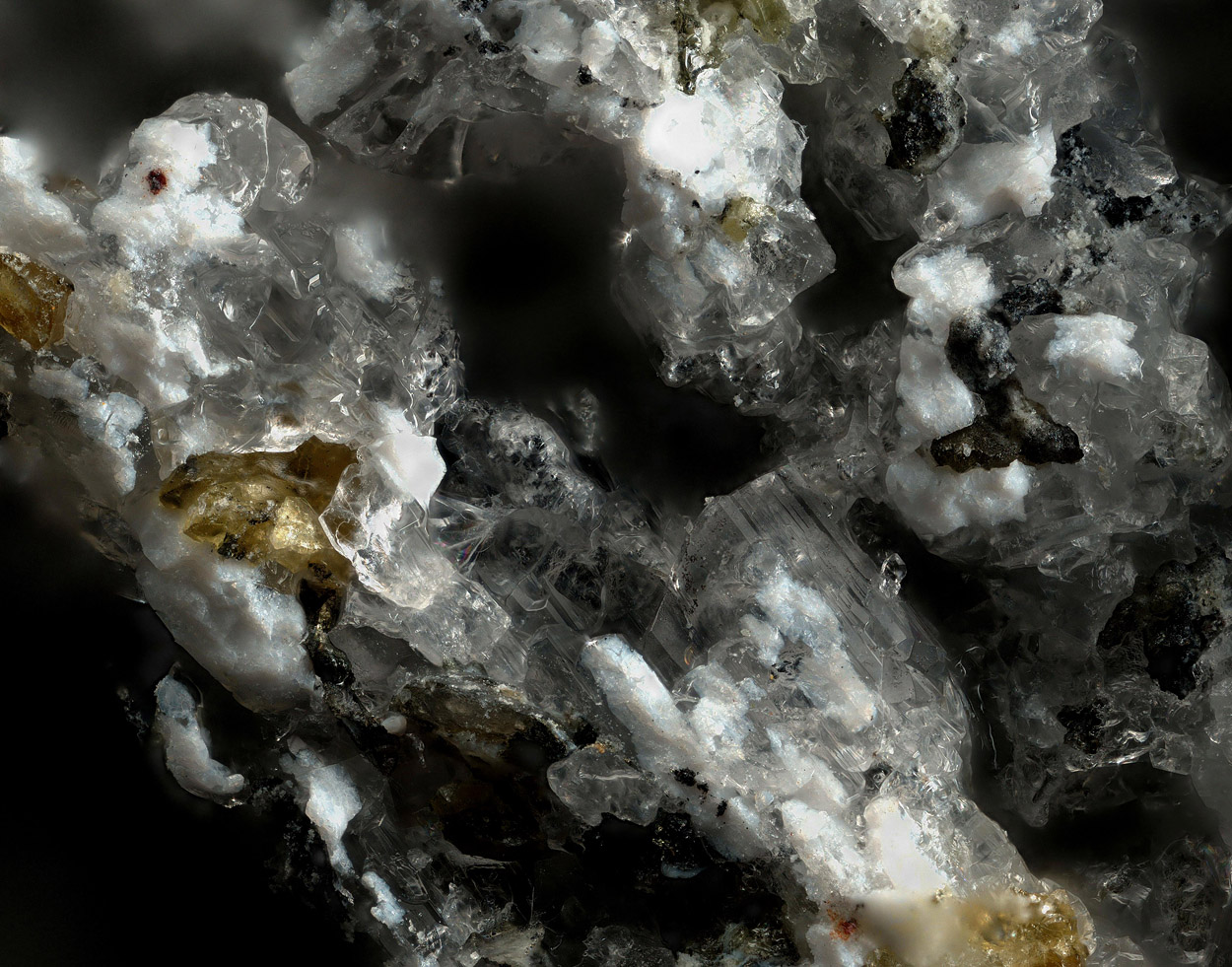 Brassite & Rösslerite