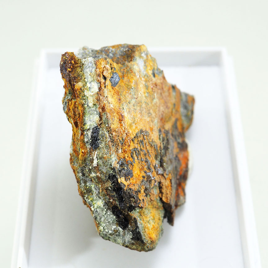 Znucalite & Woodruffite