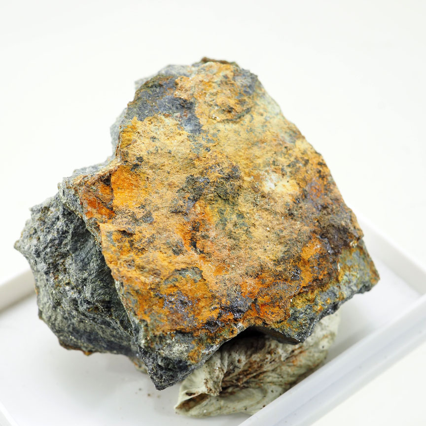 Znucalite & Woodruffite