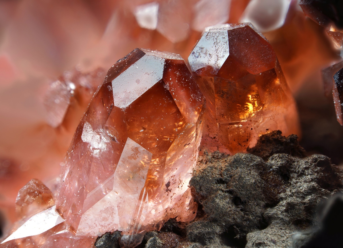 Rhodochrosite & Friedelite