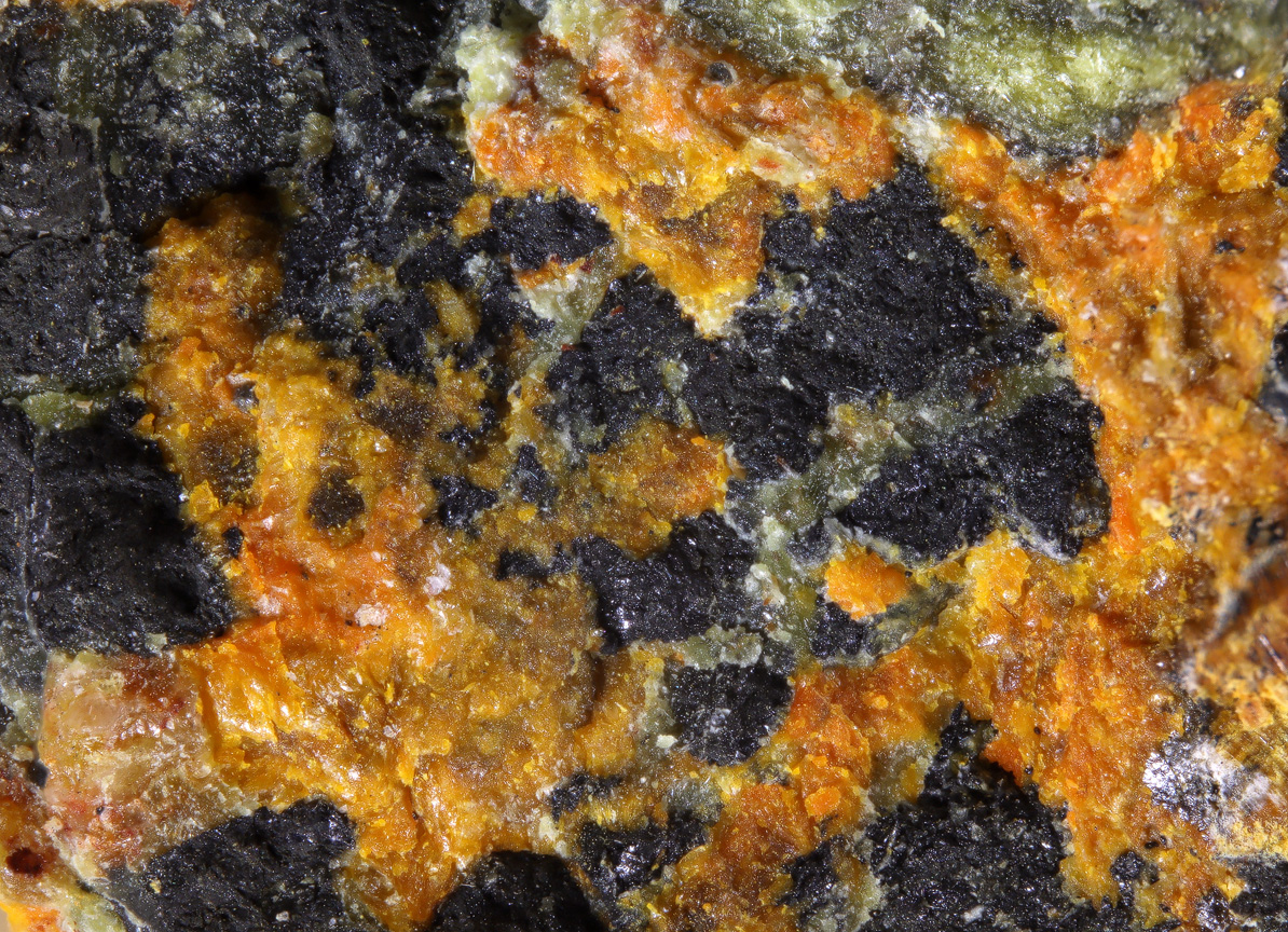 Becquerelite & Masuyite