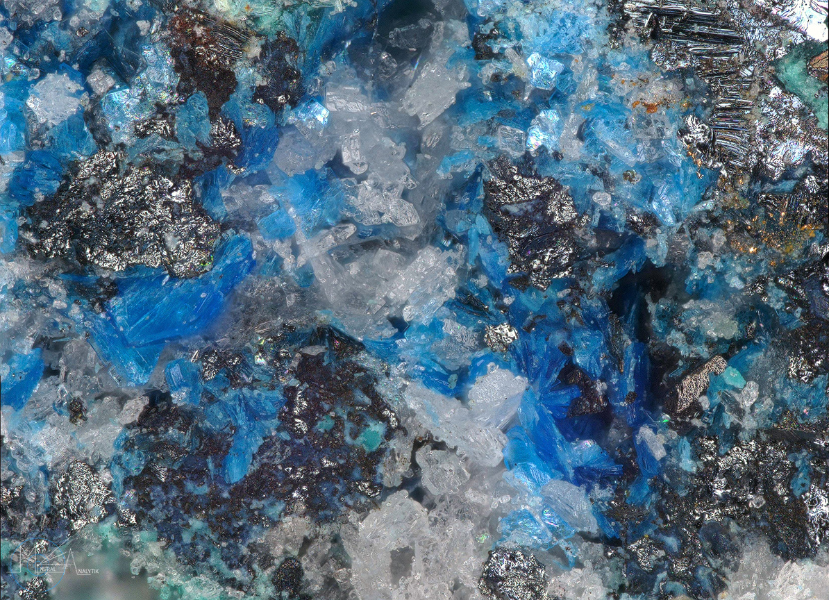 Lauraniite