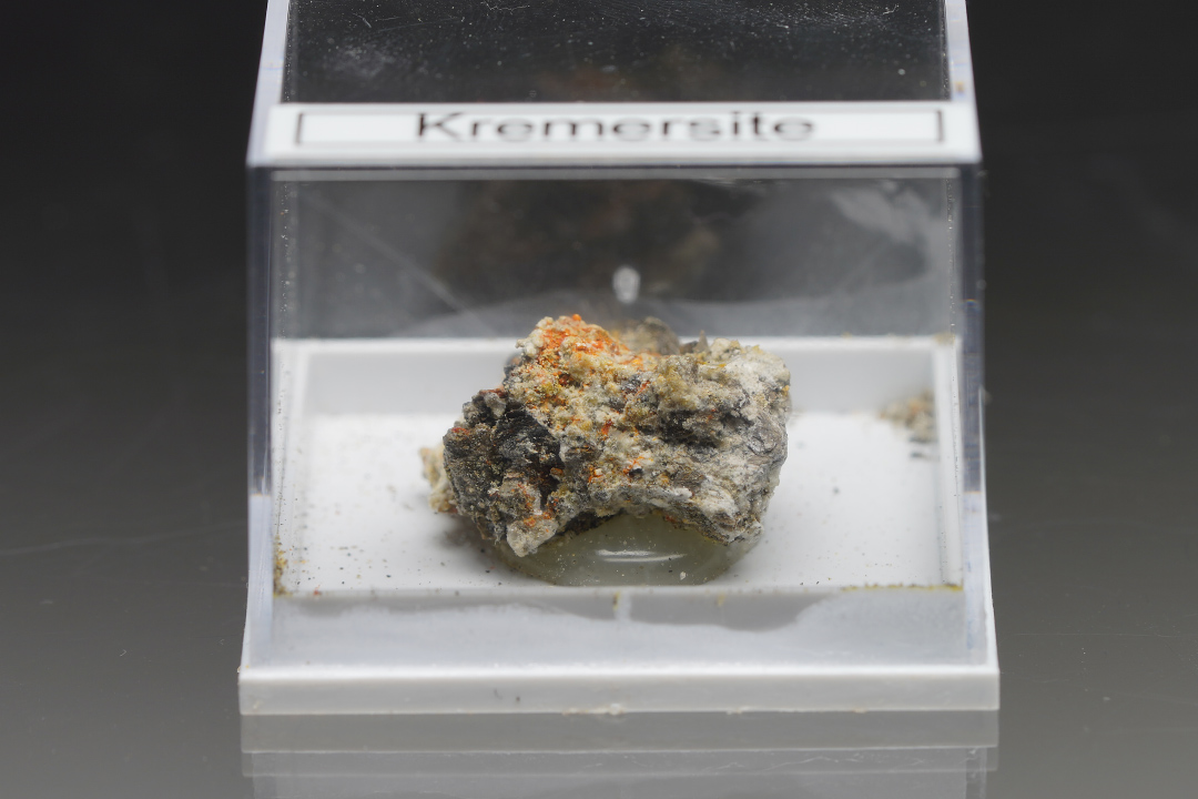 Kremersite