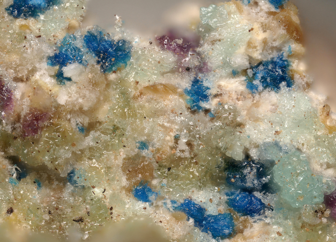 Antipinite
